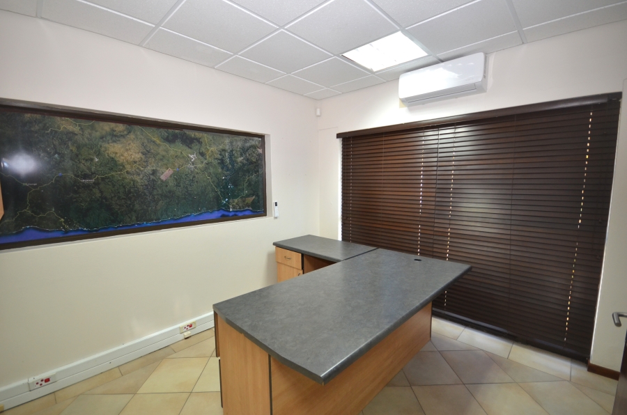 To Let commercial Property for Rent in Gonubie Eastern Cape